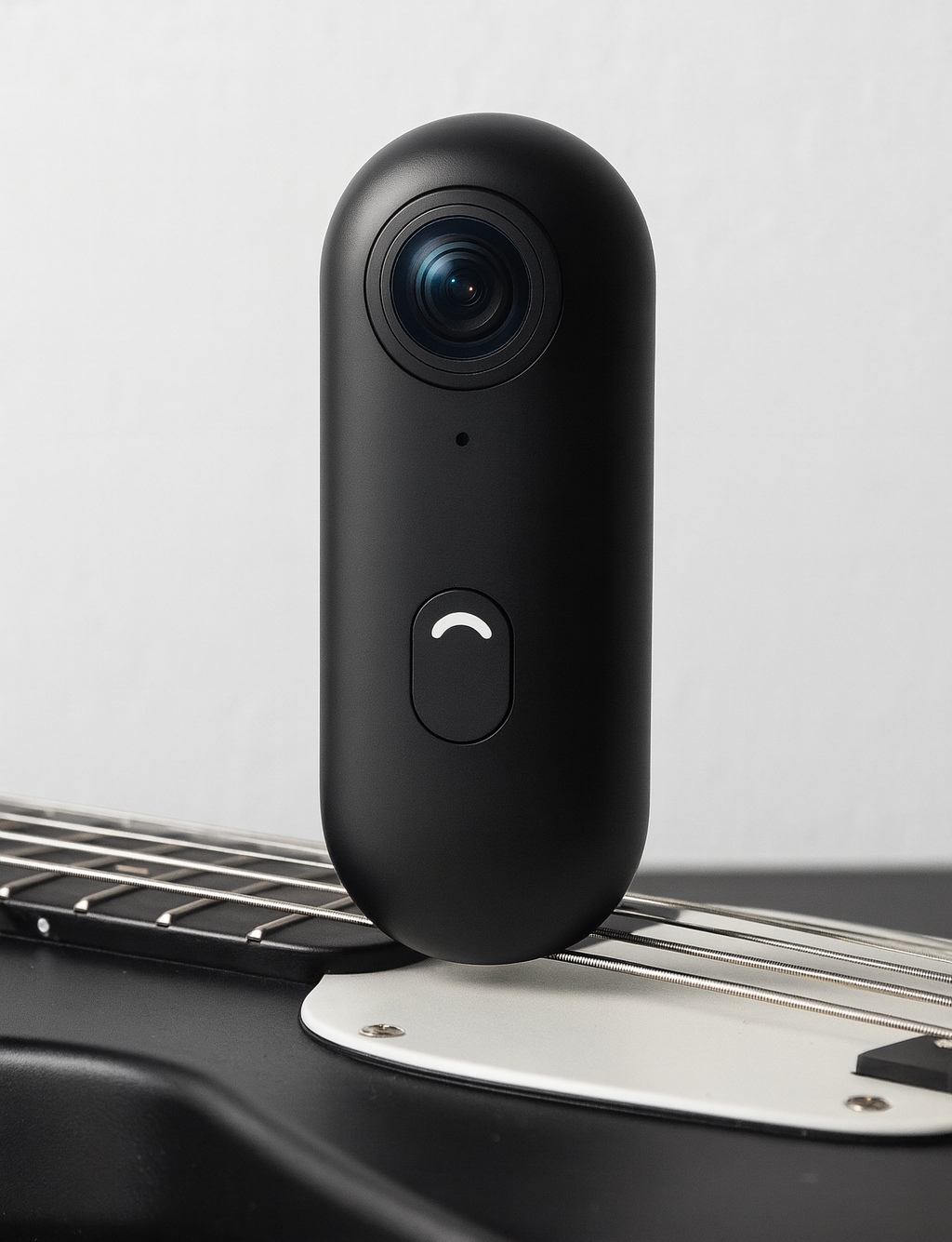 SnapShred™ - Thumb-Sized Camera